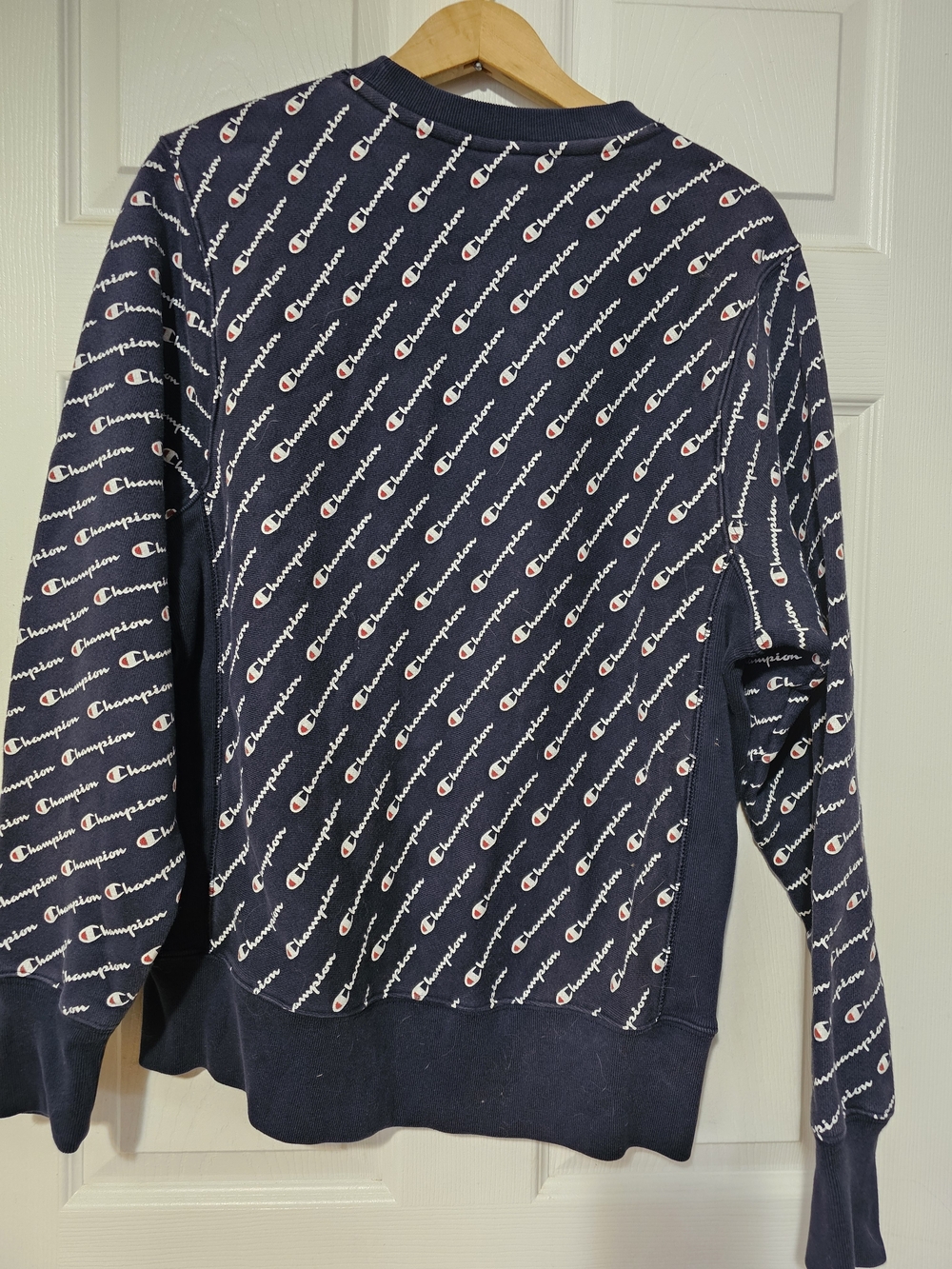 Champion Reverse Weave All Over Print Script Logo Crewneck Sweatshirt - - Picture 3 of 4
